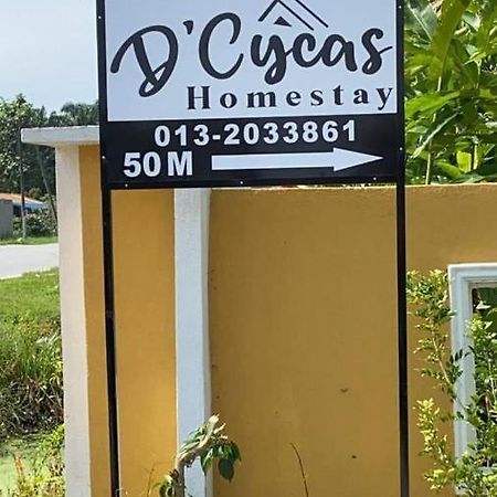 D'Cycas Homestay Pulau Indah Esterno foto