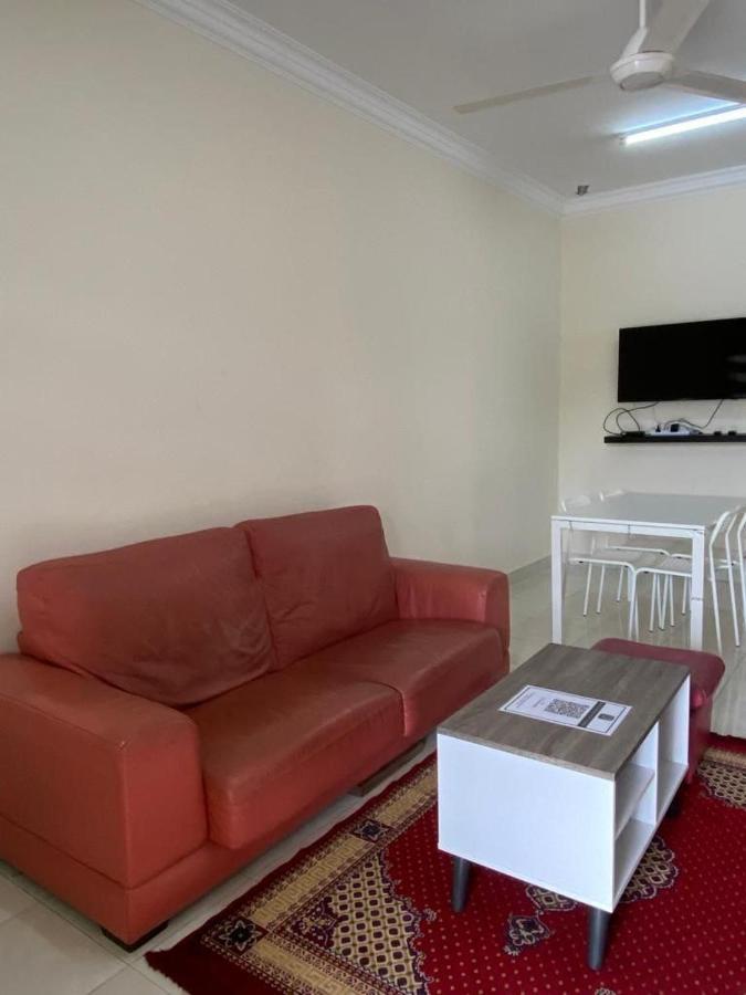 D'Cycas Homestay Pulau Indah Esterno foto