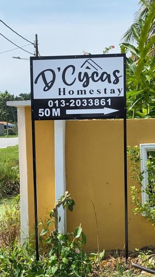 D'Cycas Homestay Pulau Indah Esterno foto