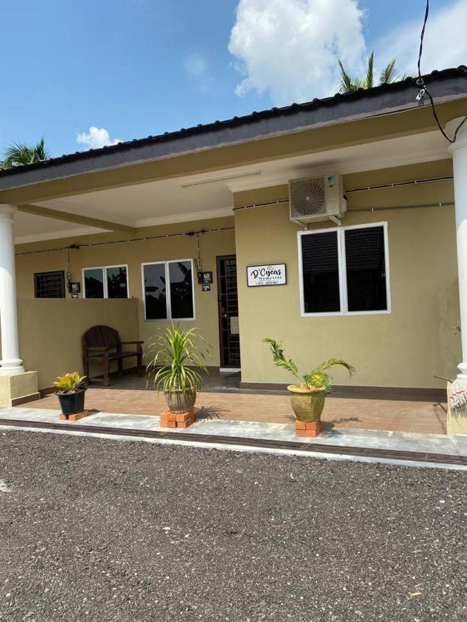 D'Cycas Homestay Pulau Indah Esterno foto